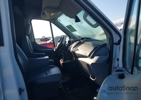 2018 Ford Transit-250 z USA, uszkodzony, nr VIN 1FTYR1CMXJKA69782